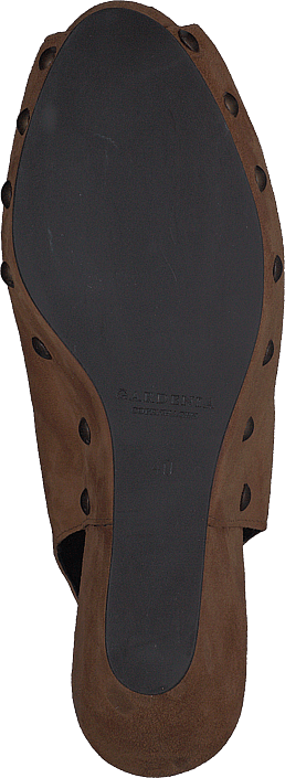 Gardenia - Cipro Sandal med nitar Cognac