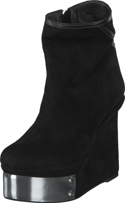 V Ave Shoe Repair - Plate Boot