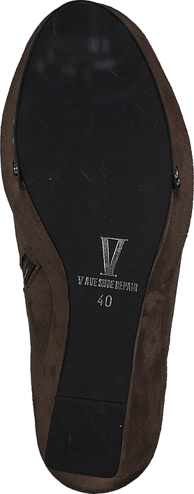 V Ave Shoe Repair - Plate Boot