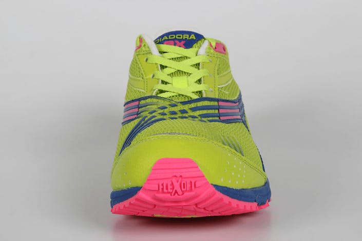 diadora mythos fast racer