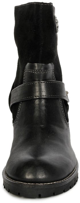 Wrangler - Rusty Boot