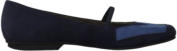 Camper - Casi Doll