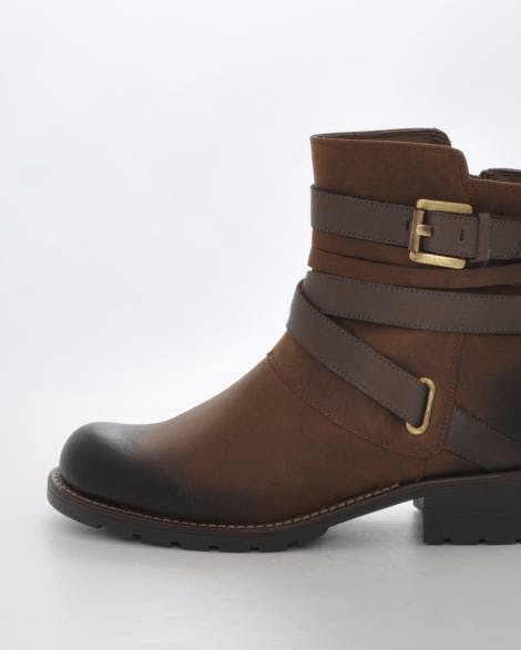 clarks orinoco sash brown