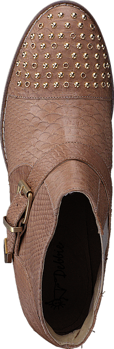 Debbie - Cobra
