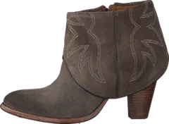 Catarina Martins - Delano