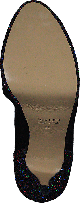 Black Venus - 4022