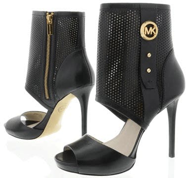 daria snakeskin bootie