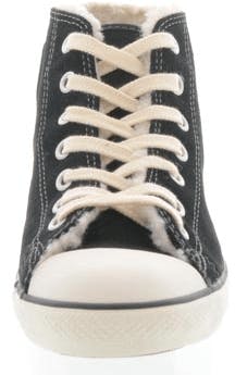 All Star Dainty Suede-Mid