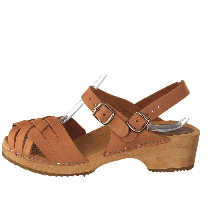 betsey johnson klara sandal