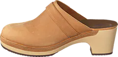 Crocs - Crocs Sarah Leather Clog Camel