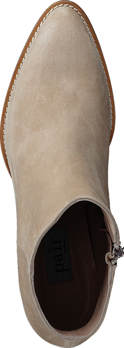 A Pair - 8625B 6752 Beige