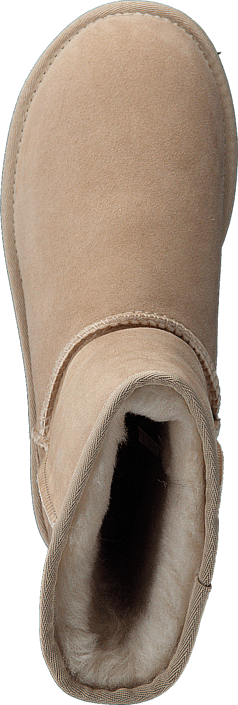 UGG - Classic Short II Sand