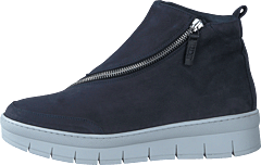 Nude of Scandinavia - Hilda Longbeach / Luna Blue