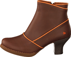 Art - 945 Harlem Brown