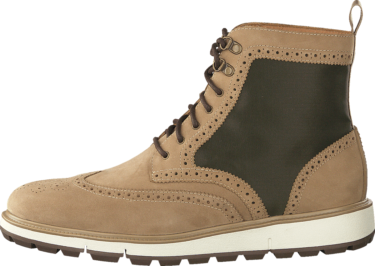 Motion Wing Tip Boot Gaucho