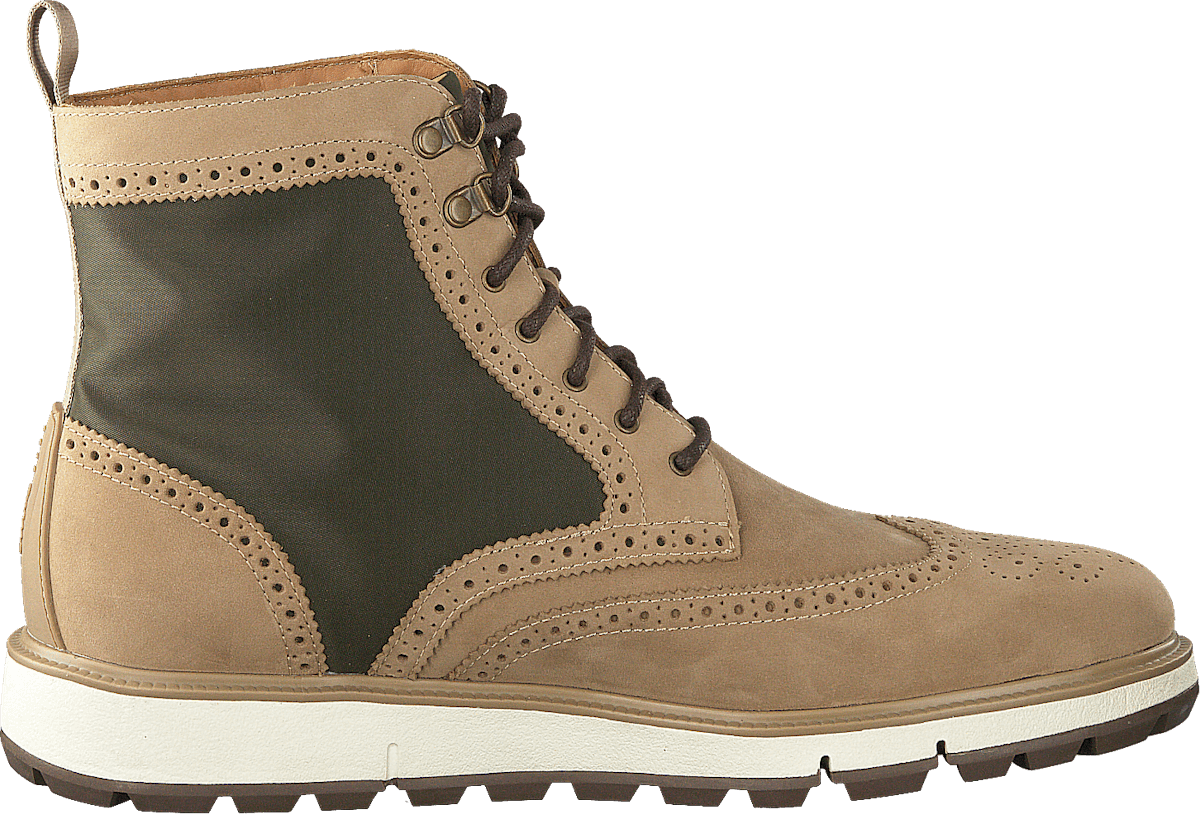 Motion Wing Tip Boot Gaucho