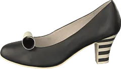 Lola Ramona - Ava Black