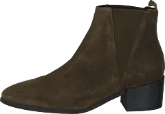 Pavement - Karen Green Suede