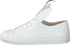 Minna Parikka - All Ears All White