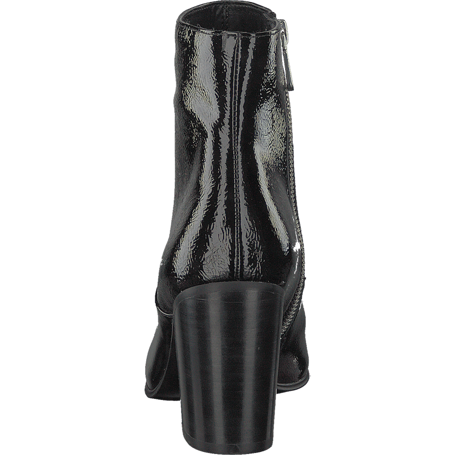 Adrienne Black - Bild 5