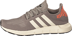 Dam Sverige Cbrown CourtVantage Skor adidas Dam Skor Rea Dam Sverige Cbrown CourtVantage Skor adidas Dam Skor Rea