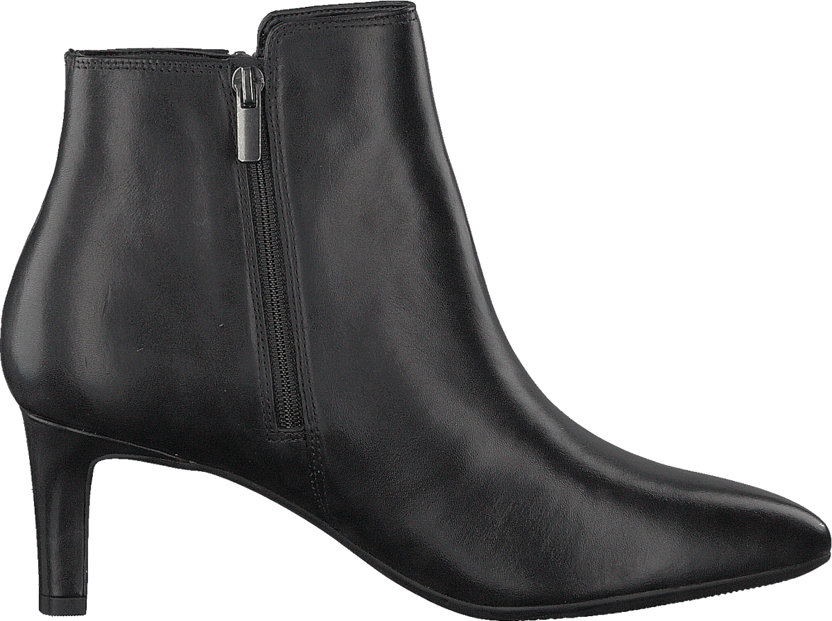 Calla Blossom Black Leather