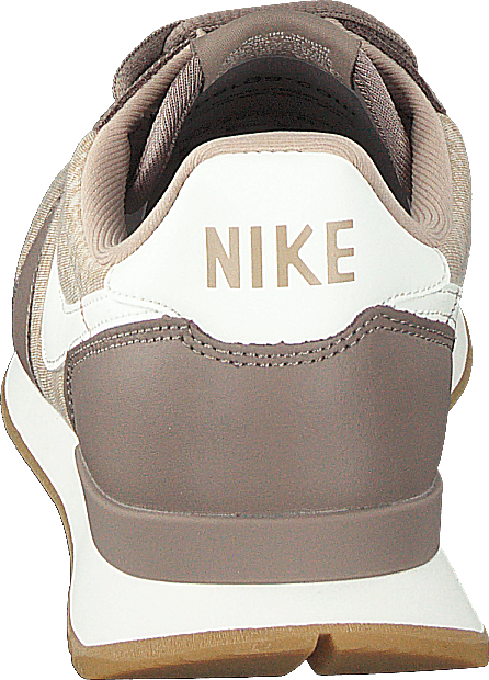 Wmns Internationalist Sepia Stone/sail-sand-gum