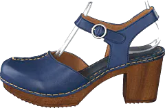 Ten Points - Amelia Blue