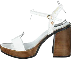 Replay - Junet White