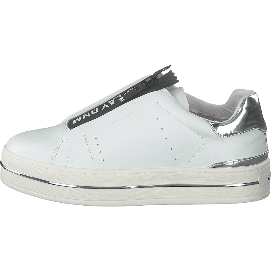 Dance White