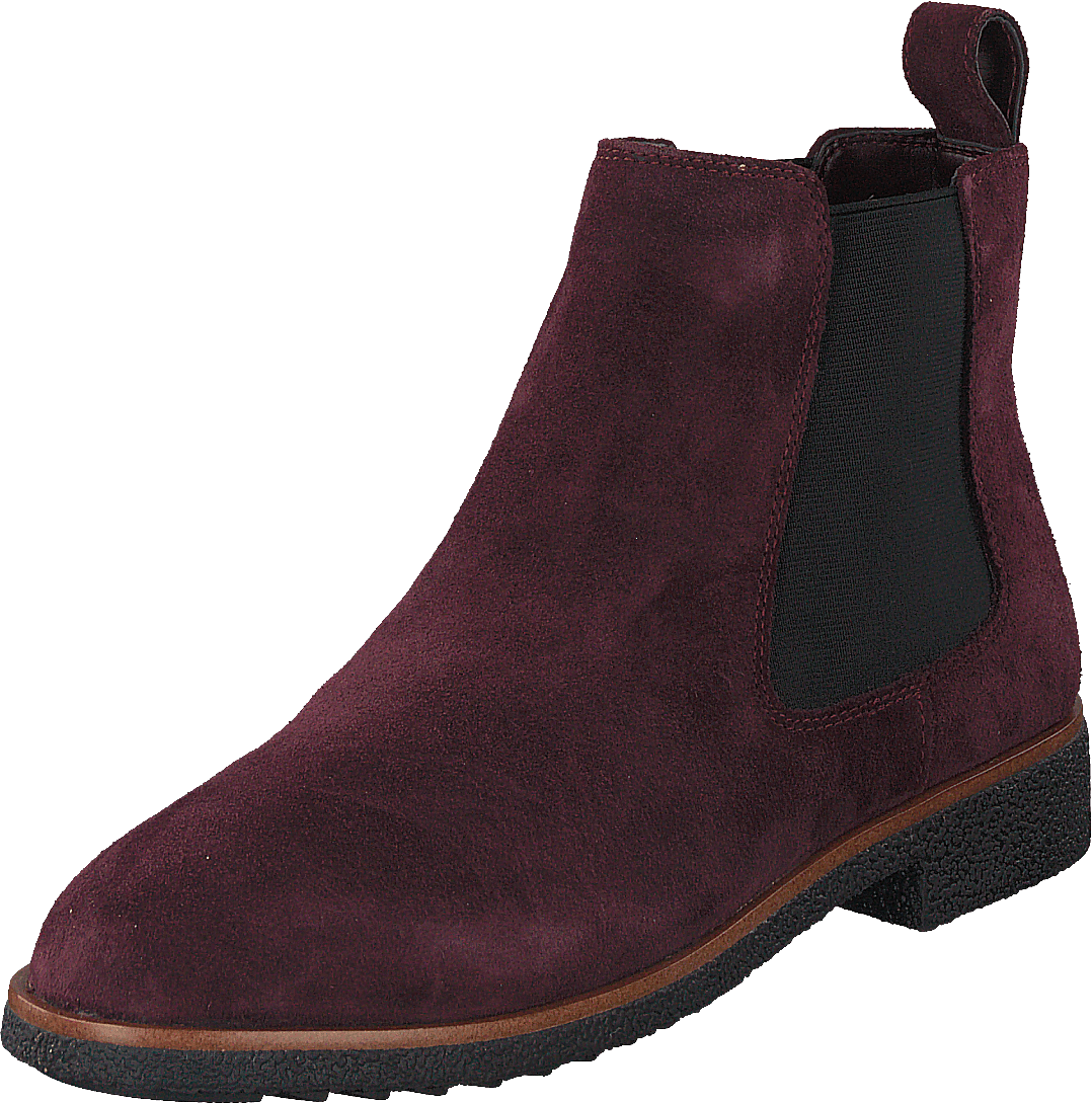 Griffin Plaza Burgundy Suede