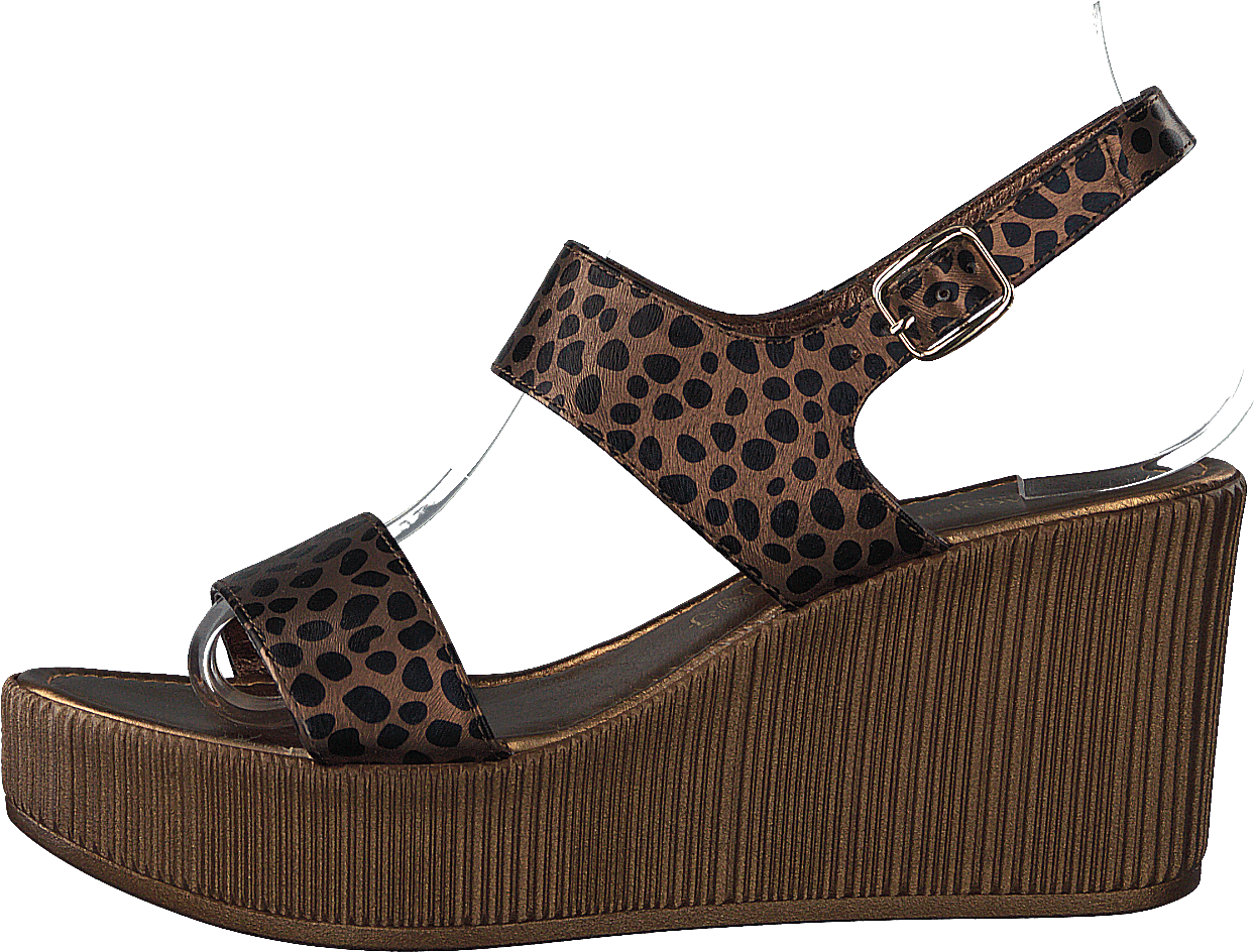 Leoonora5060 Light Chestnut