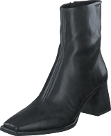 Hedda Black - Bild 9