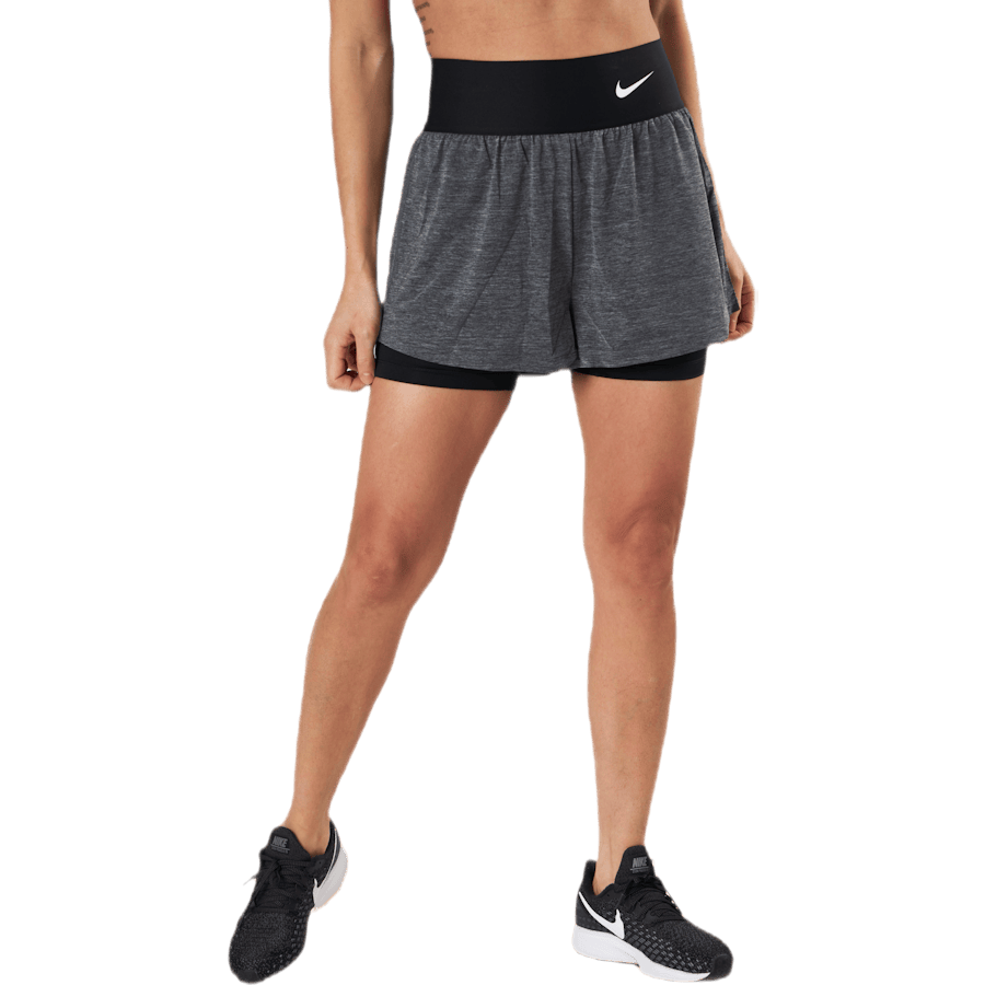 Court Advantage Short White/Black