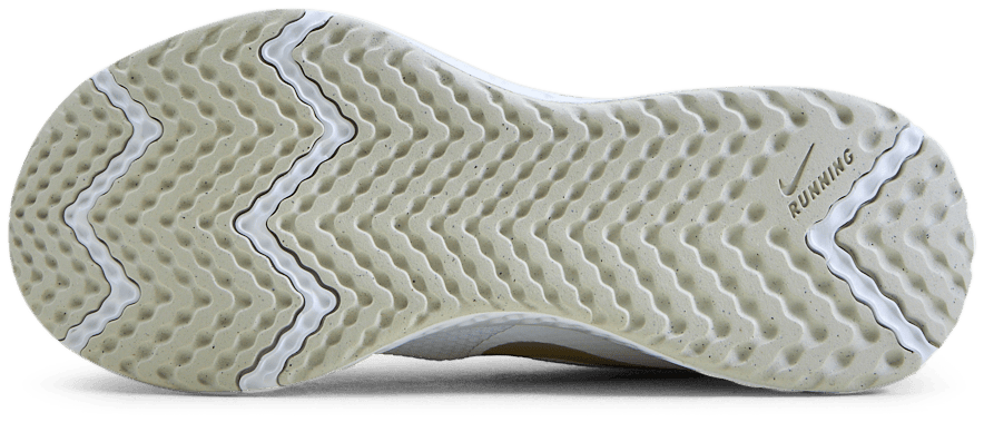 nike revolution 5 white gold
