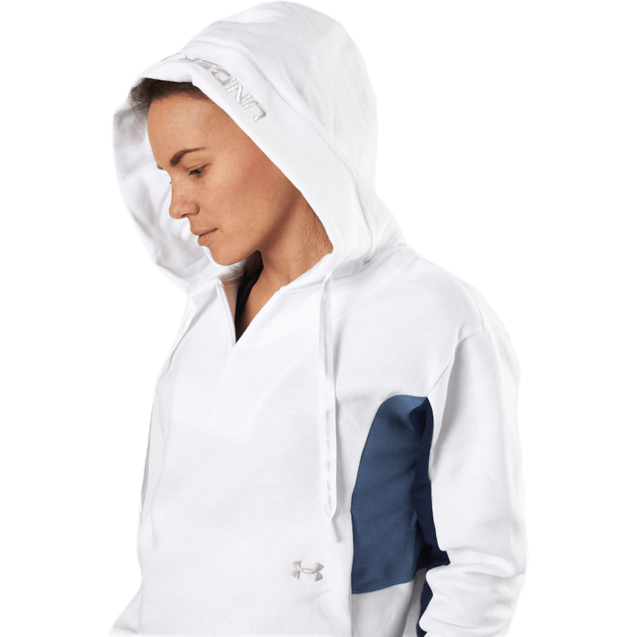 Rival Fleece EMB Hoodie White - Bild 4