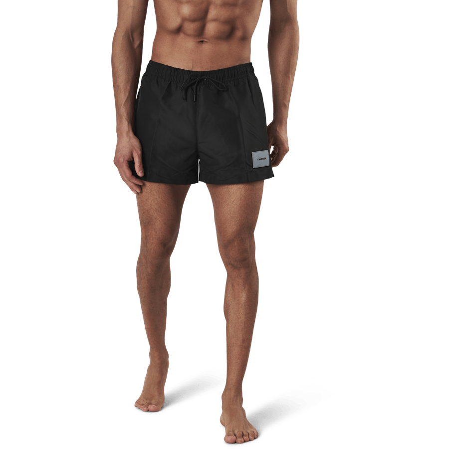 Core Solids Short Drawstring Black