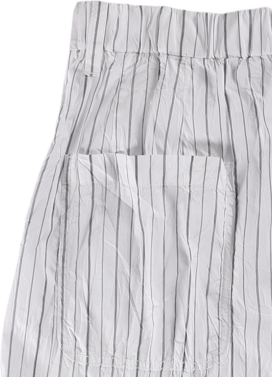 Striped Relaxed Pleated Shorts White - Bild 4