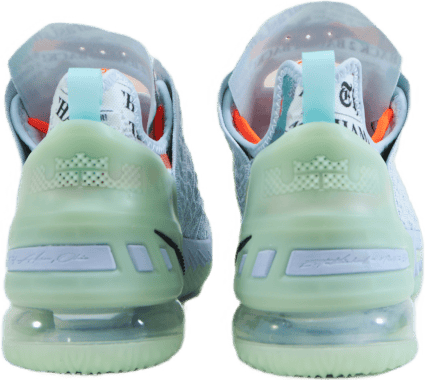 LeBron XVIII - Bild 4