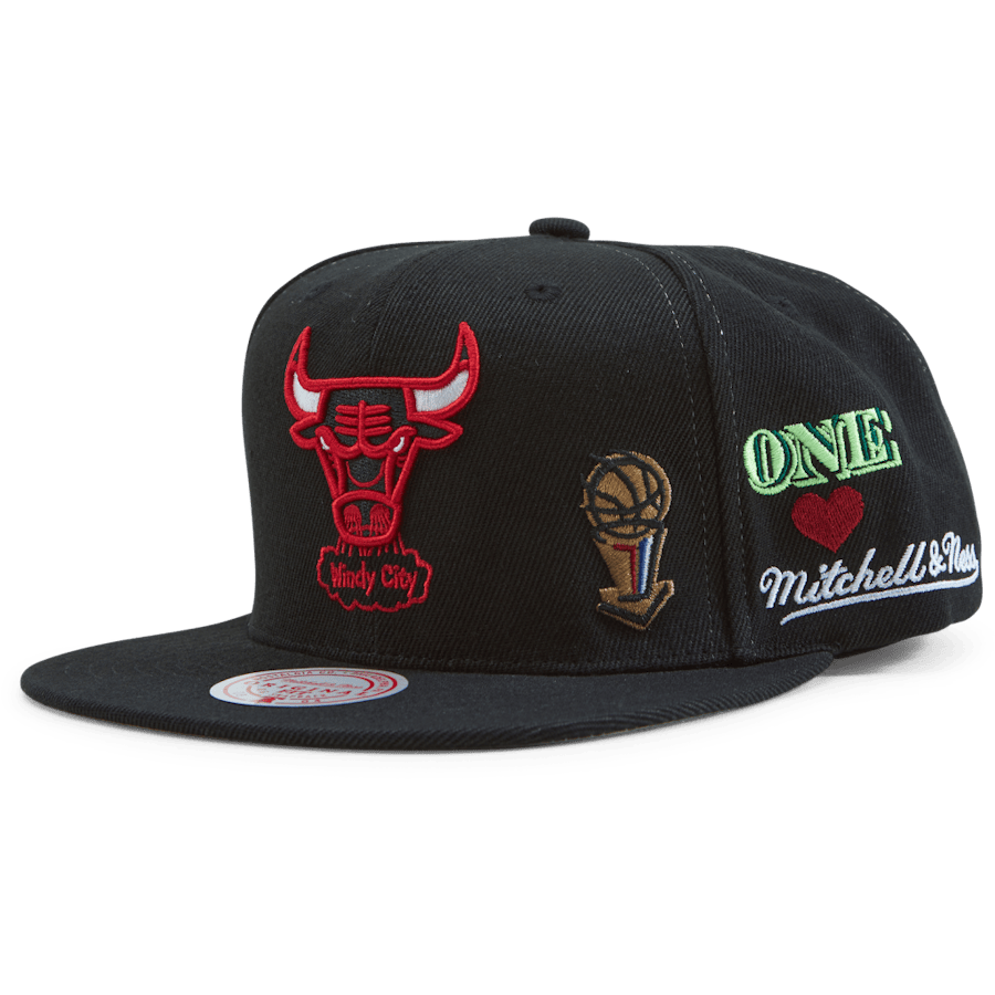 Bulls Hyperlocal Snapback