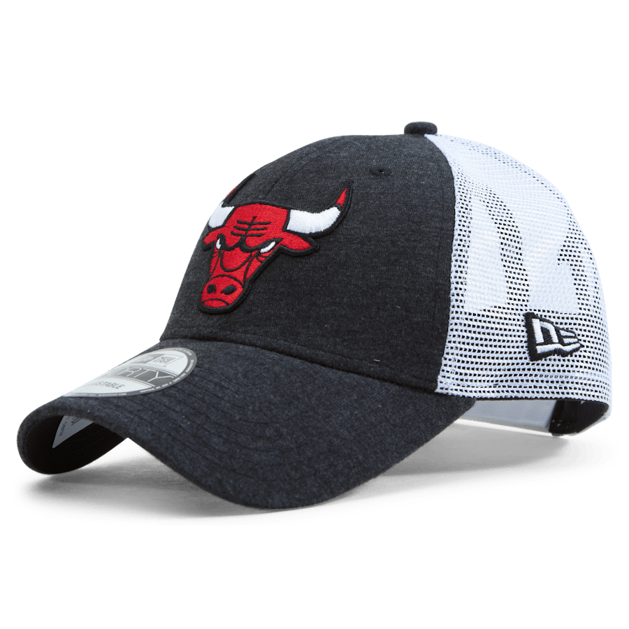 Bulls Home Field 9FORTY Trucker