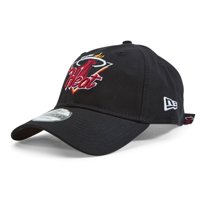 Heat NBA21 Tip Off 9TWENTY, Unisex, Klær, luer og caps, Svart, ONESIZE