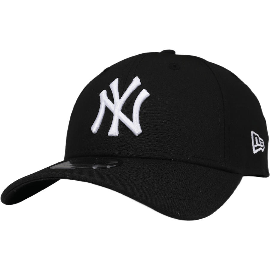 Monochrome 9forty Yankees Black