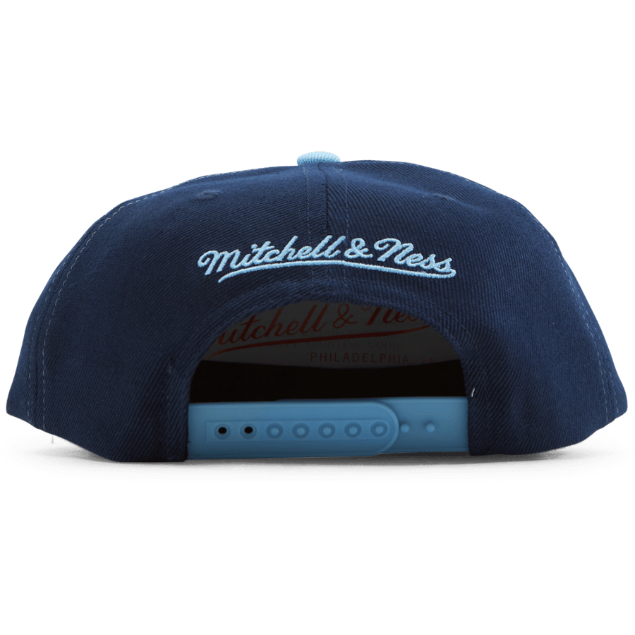 UNC Sharktooth Snapback - Bild 3