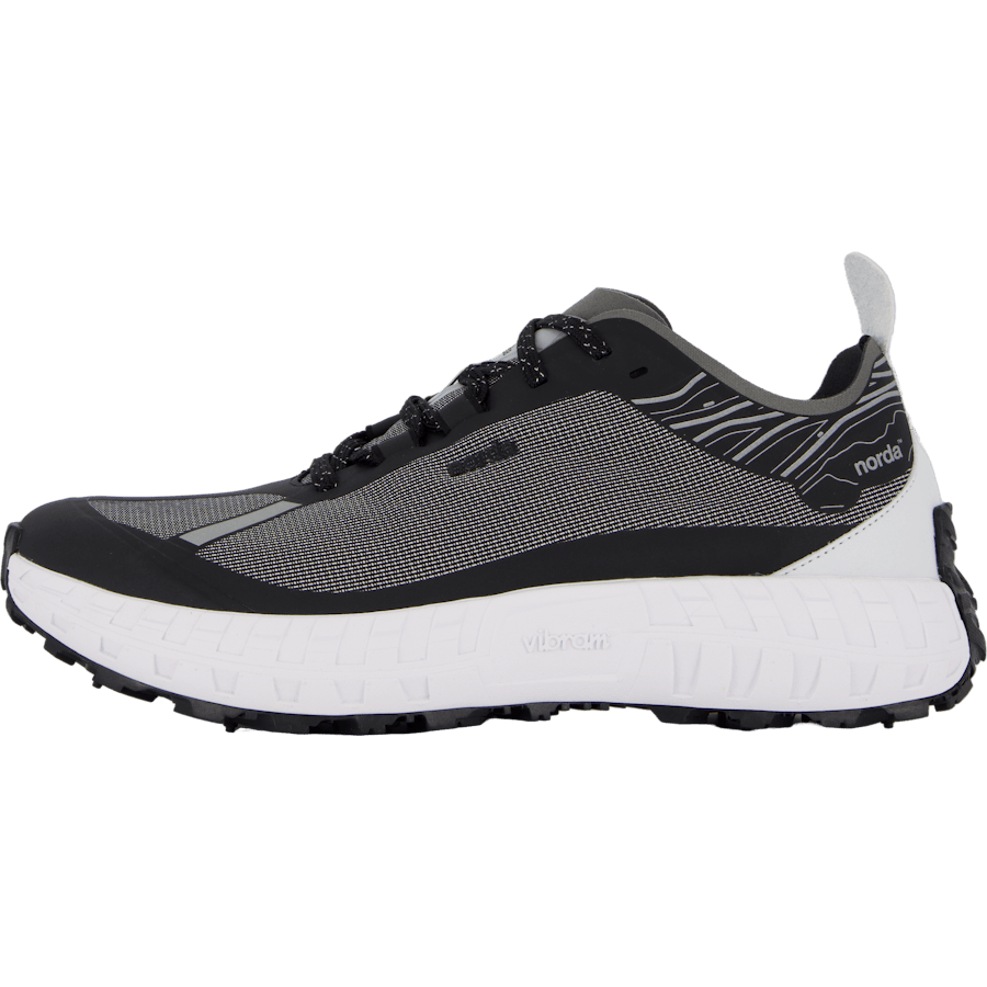 Norda N001 Black/white