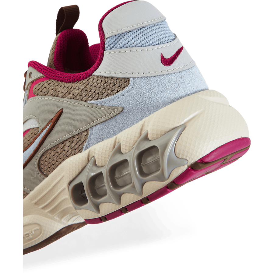 Wmns Nike Air Zoom Fire - Bild 8