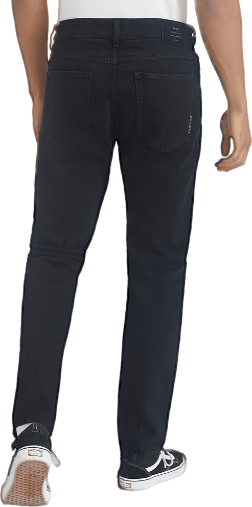 Ray Straight 6128-reverent