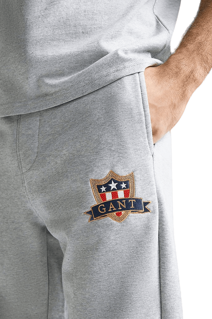D1. Gant Banner Shield Pants, Male, Kläder, Bottoms, Grå, L