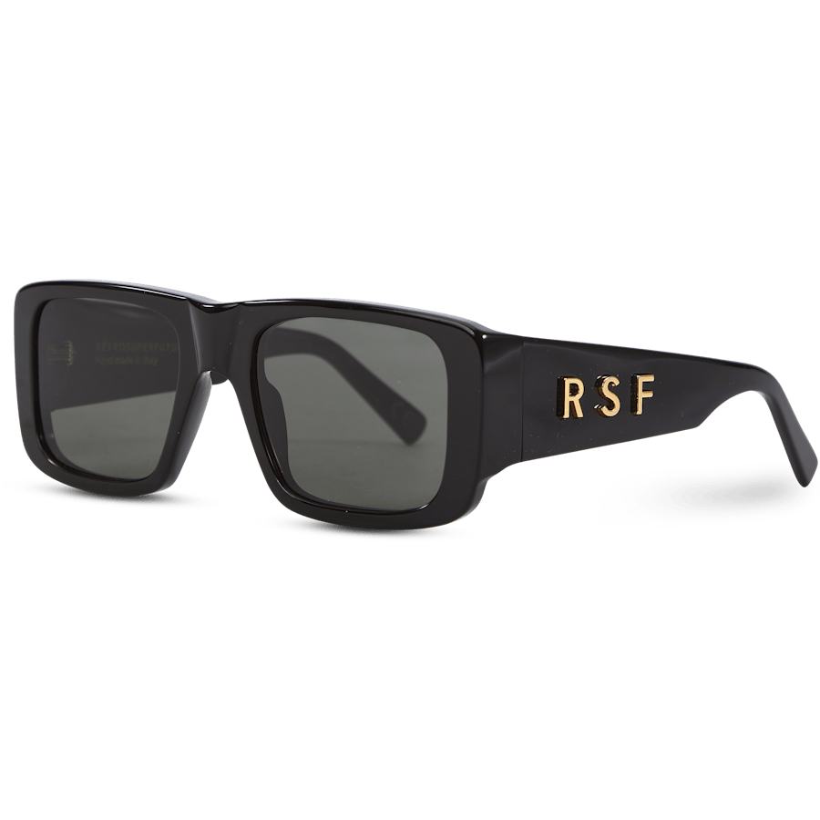 Onorato R (54) Black
