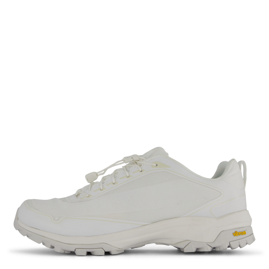 Arktisk Laced Up Runner V02 White